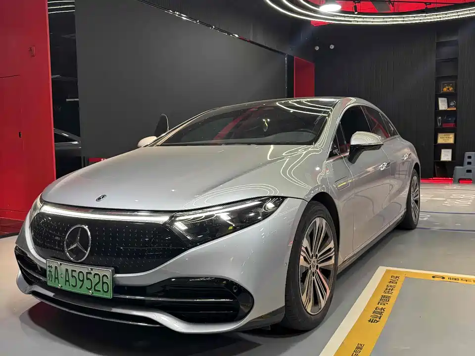 Mercedes-Benz EQS