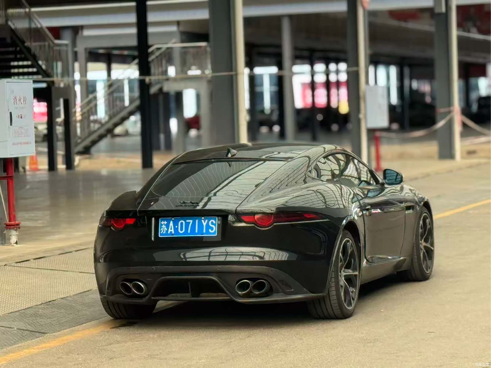 Jaguar F-TYPE, 2018 11