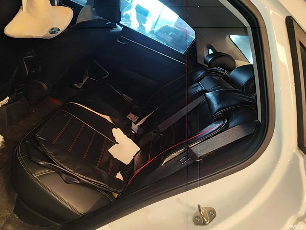 Geely Emgrand, 2021 17