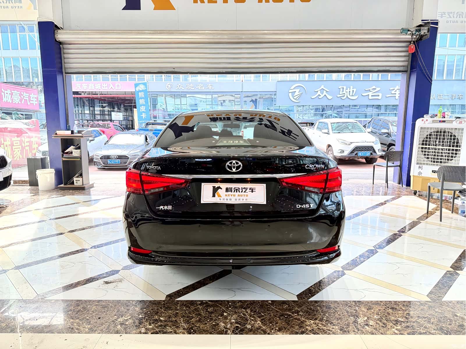 Toyota Crown, 2017 14