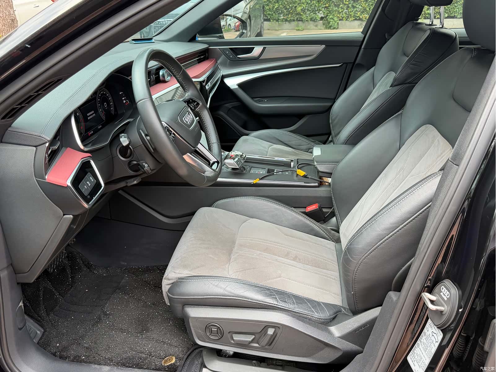 Audi A6L, 2020 3