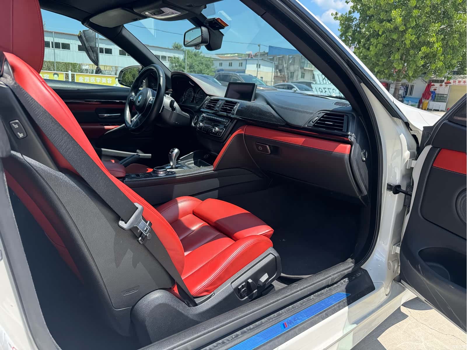 BMW M4, 2015 13