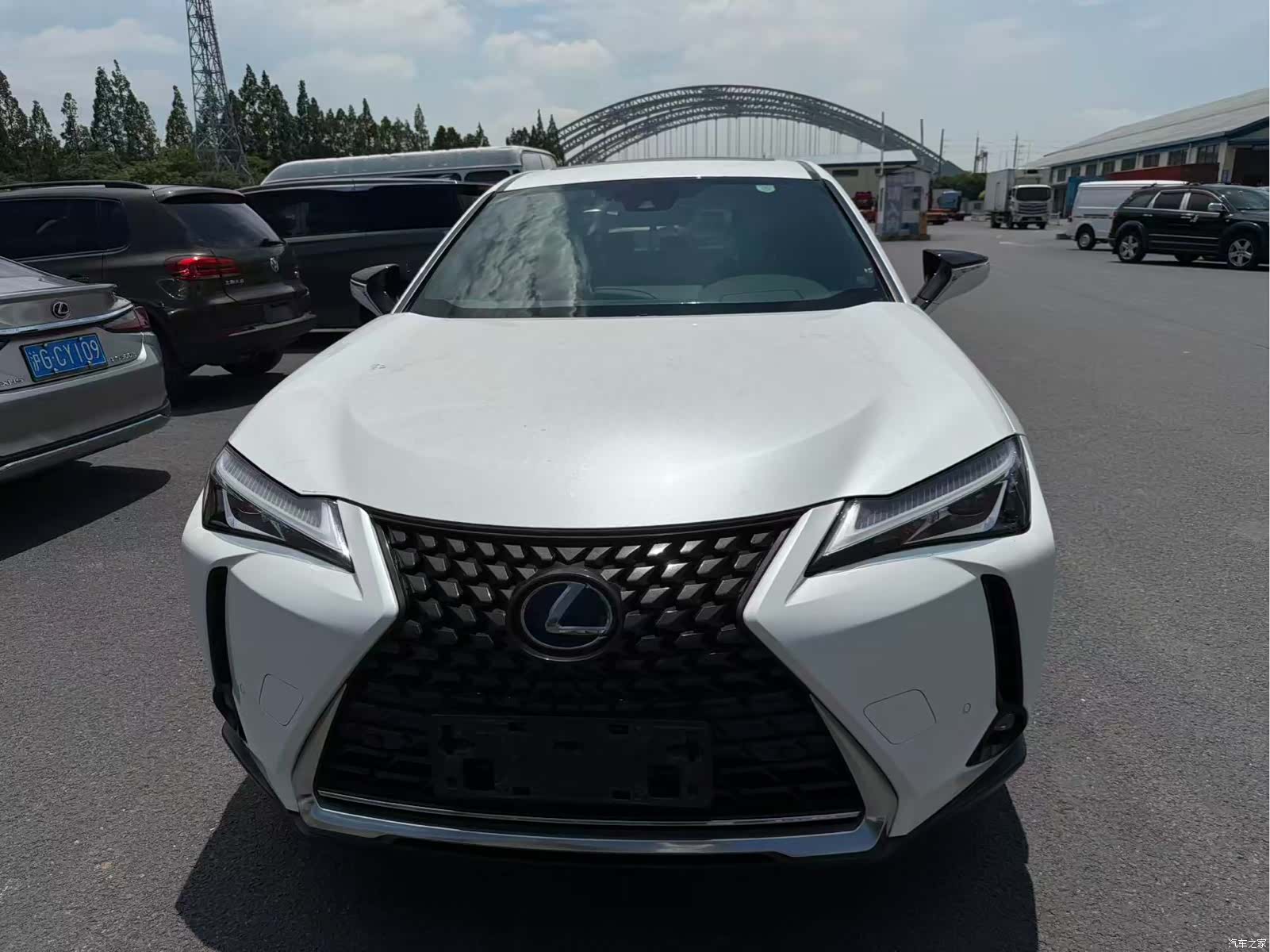 Lexus UX, 2021 1