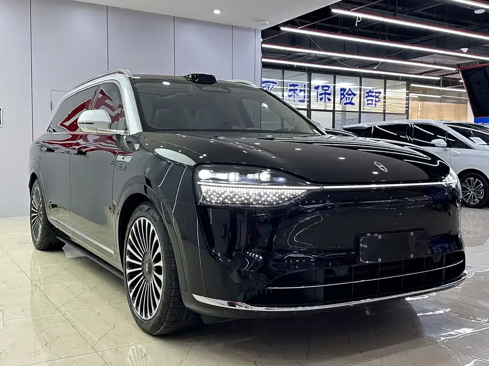 AITO Ask the world M9