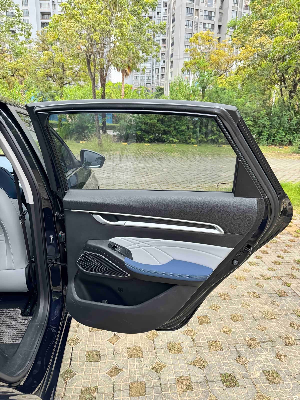 Geely Emgrand, 2022 40