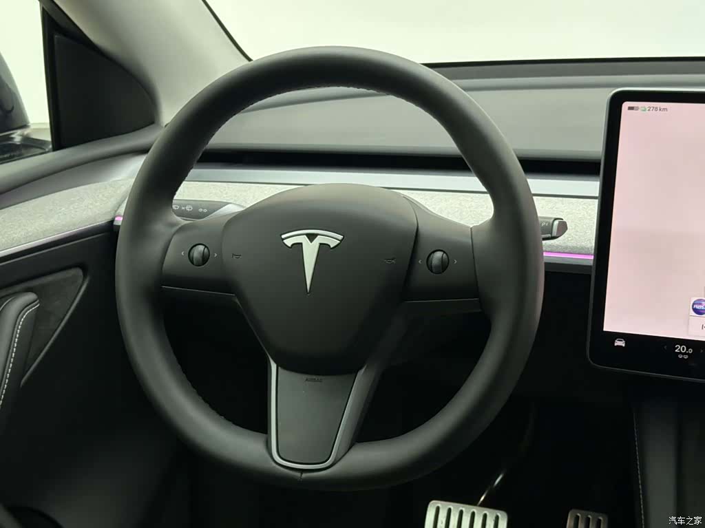 Tesla Model Y, 2023 12