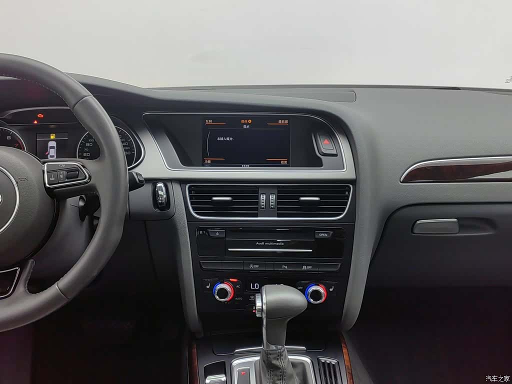 Audi A4L, 2013 12
