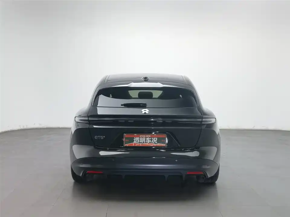 NIO ET5T