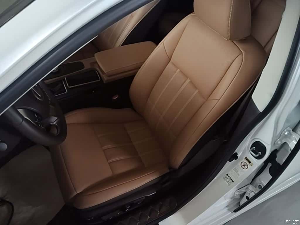Lexus ES, 2017 15