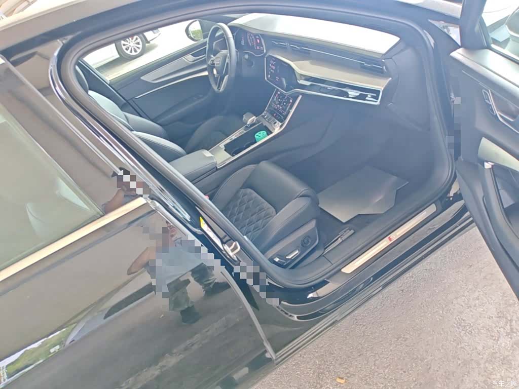 Audi A6L, 2025 11