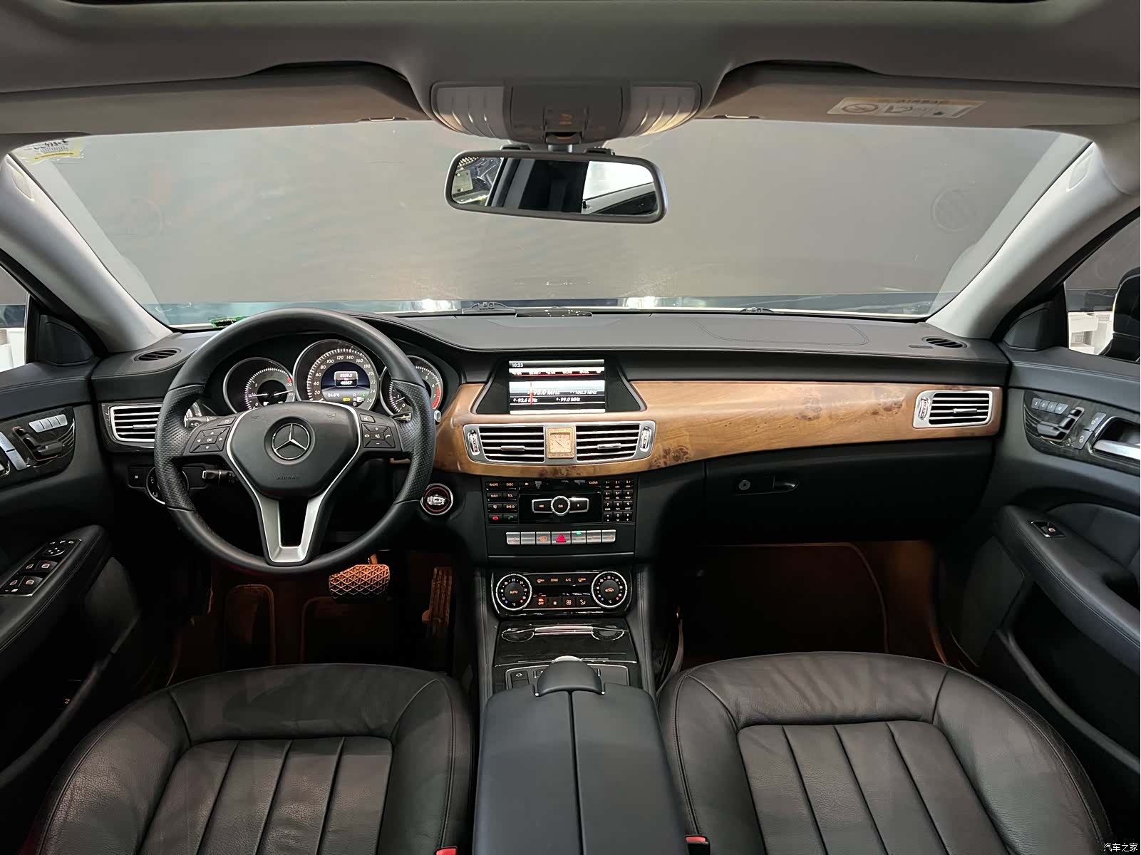 Mercedes-Benz CLS, 2014 21