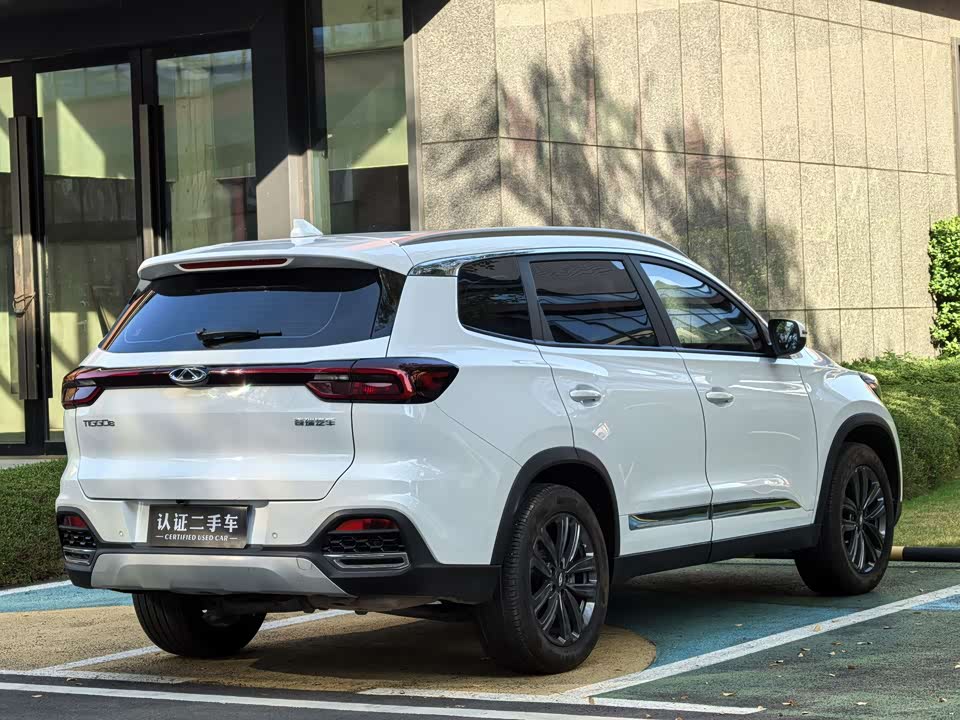 Chery Tiggo 8