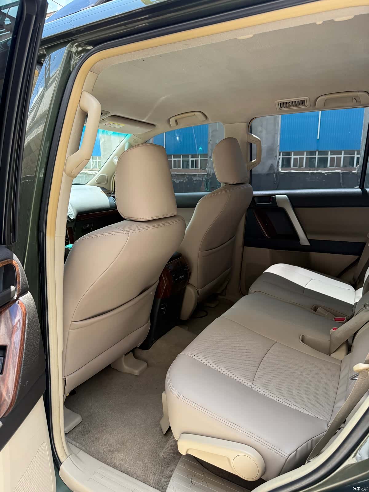 Toyota Prado, 2011 6
