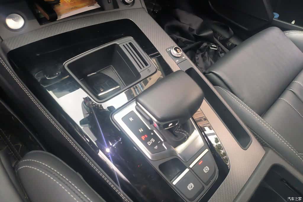 Audi Q5L, 2023 16