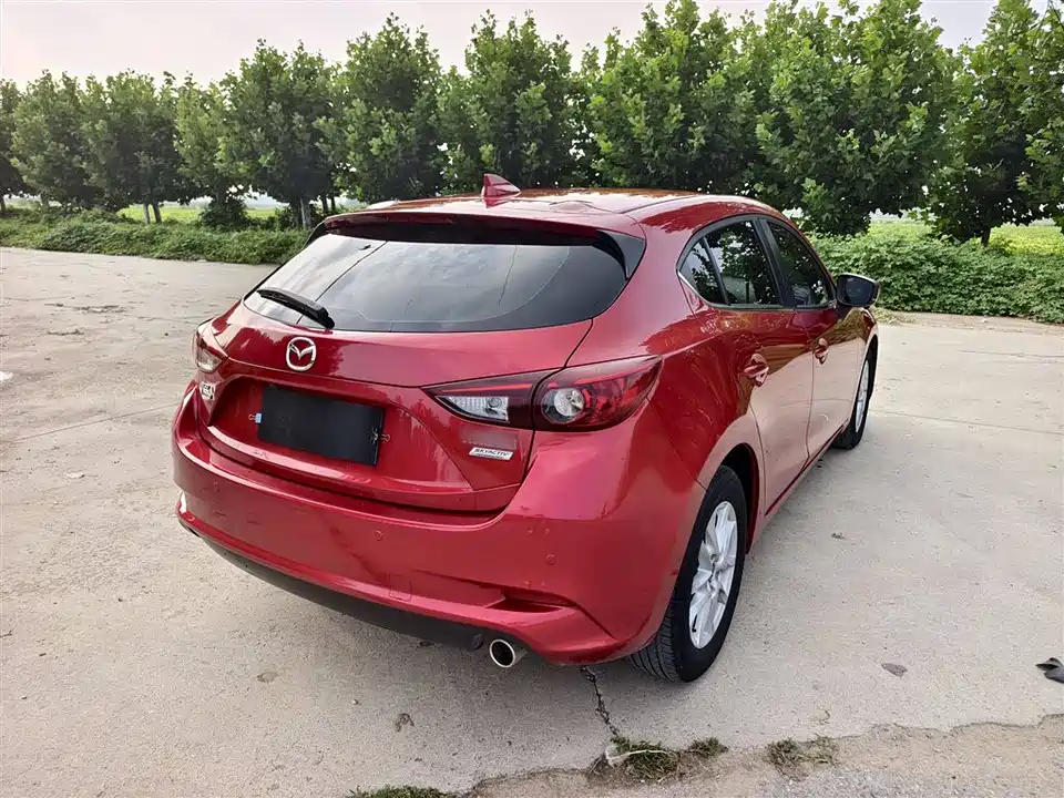 Mazda 3 Angkesaila
