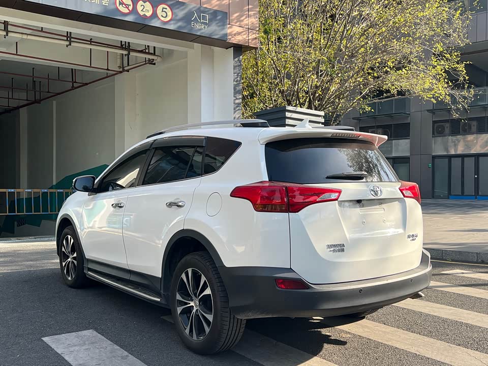 Toyota RAV4 Rongfang