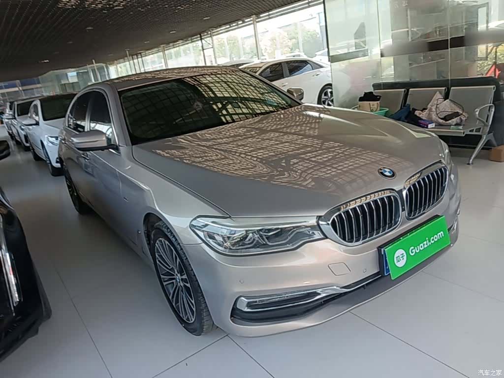 BMW 5 Series, 2018 4