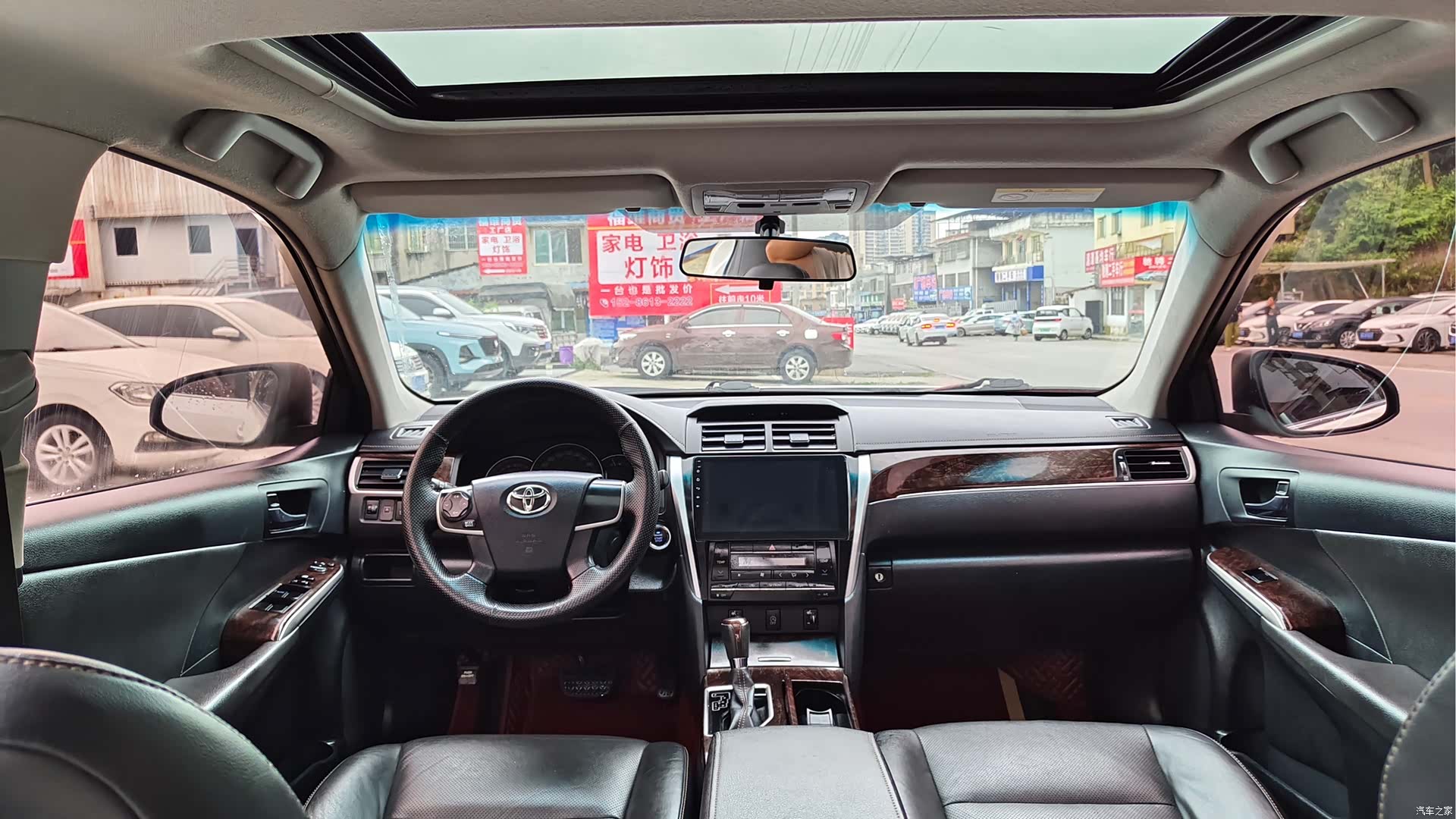 Toyota Camry, 2017 все фото