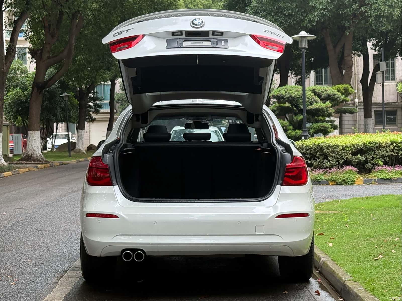 BMW 3 Series, 2017 8
