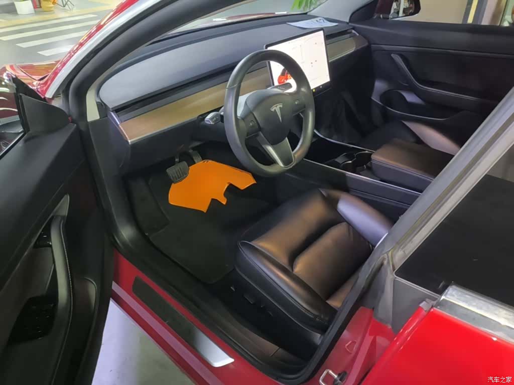Tesla Model 3, 2020 16
