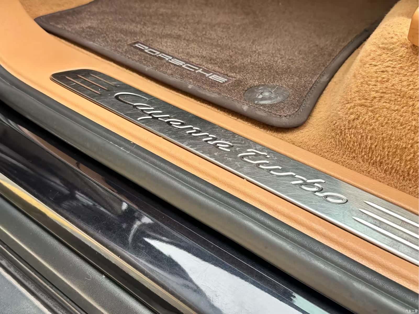 Porsche Cayenne, 2011 19