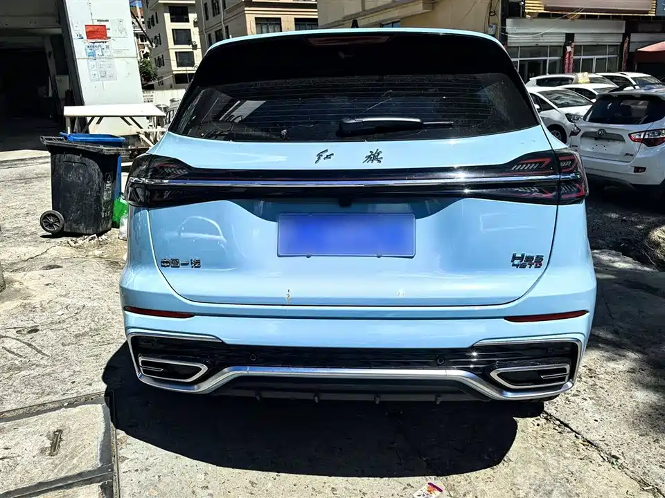 Hongqi HS5