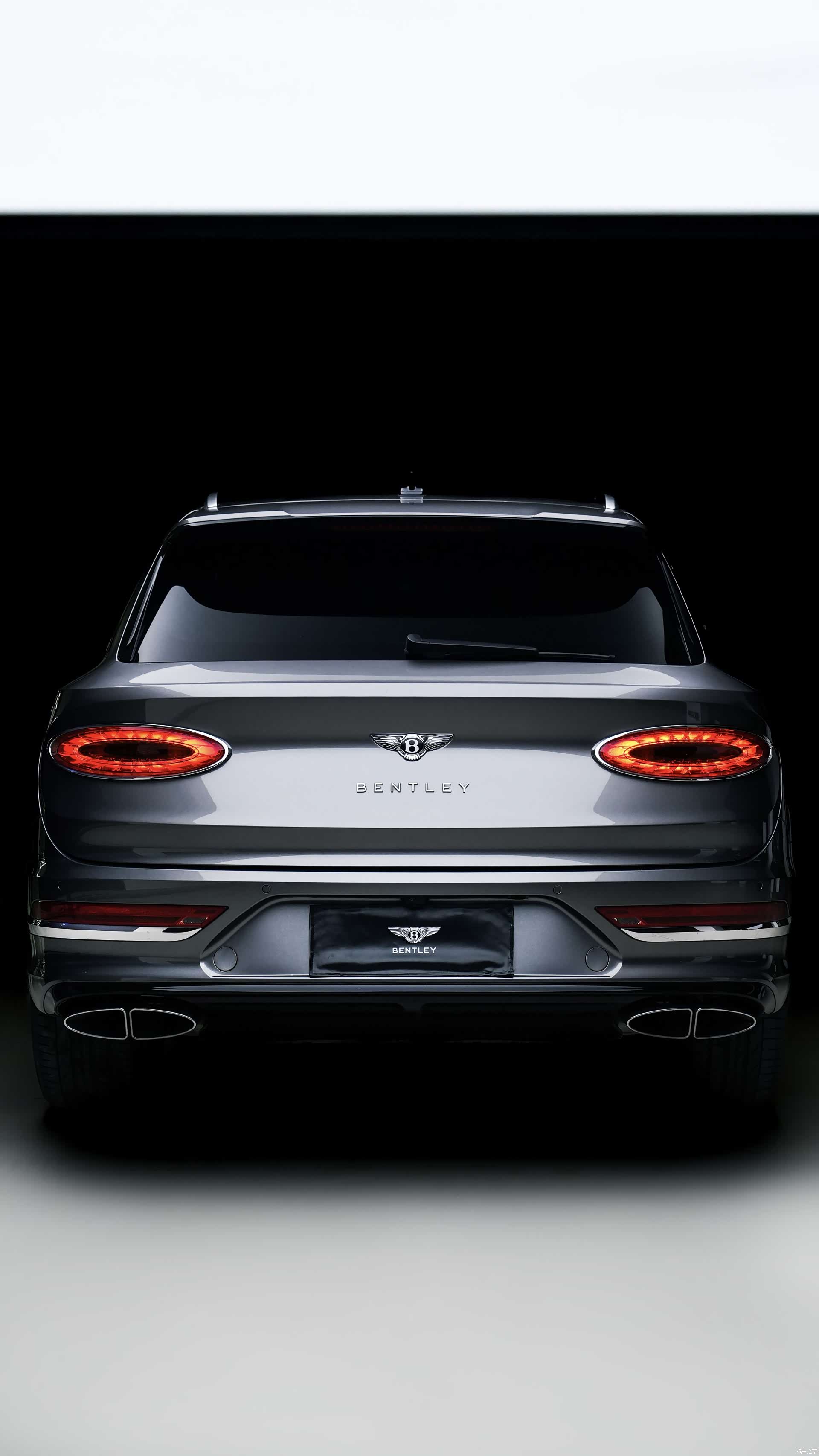 Bentley Bentayga, 2021 4