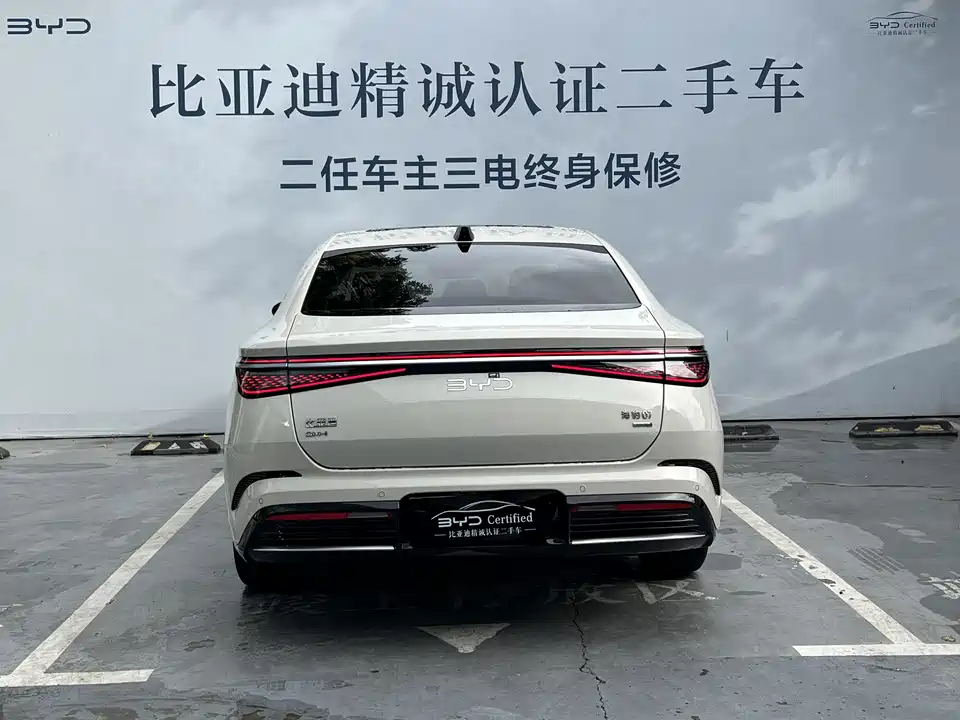 BYD Seal 07 DM-i