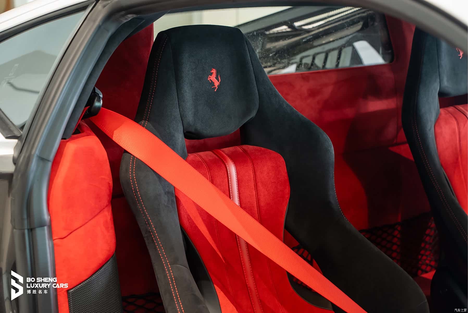 Ferrari 488, 2019 25