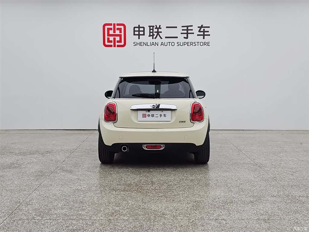 Mini ONE, 2021 2