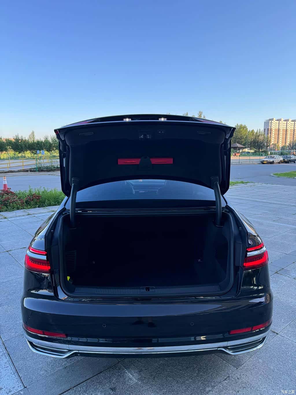 Audi A8L, 2021 7