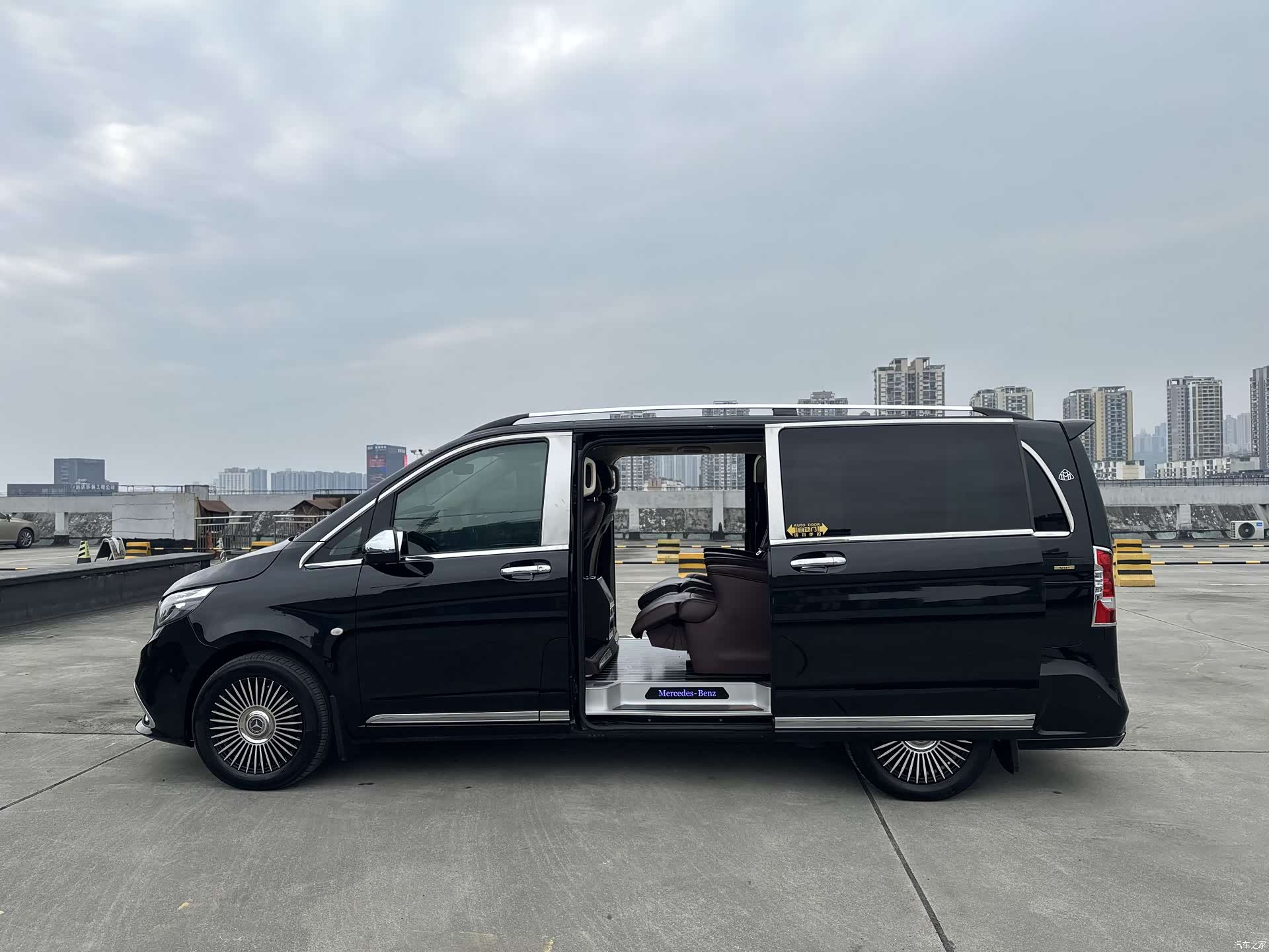 Mercedes-Benz V-Class, 2019 12