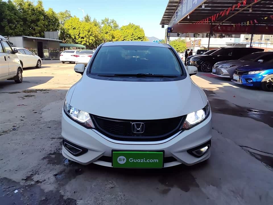 Honda Jade
