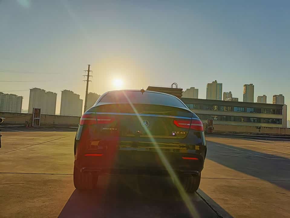 Mercedes-Benz GLE coupe