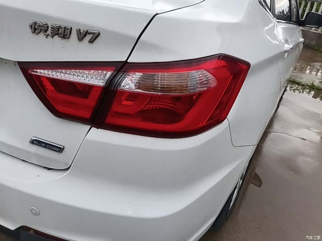 Changan V7, 2015 8