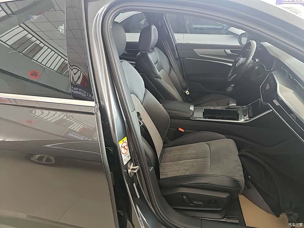 Audi A6L, 2022 25