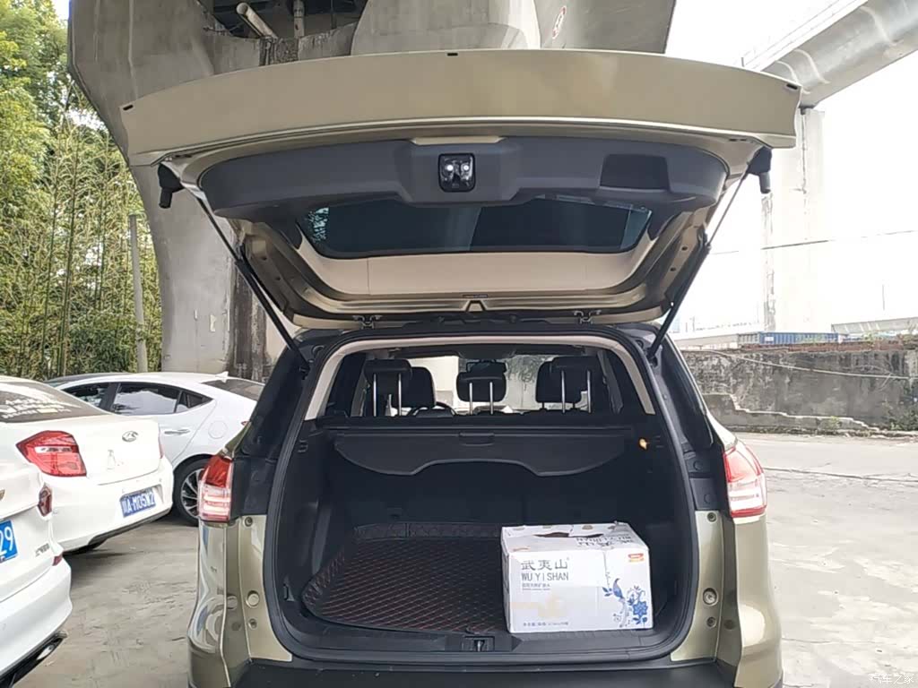 Ford Kuga, 2015 19