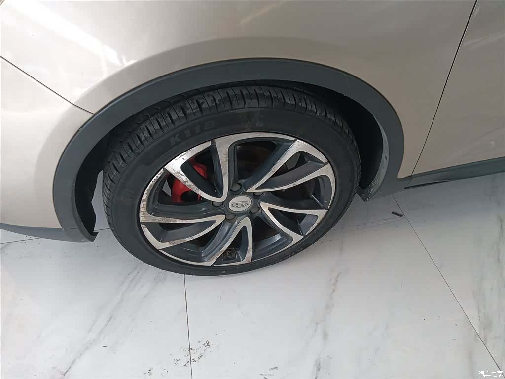 Geely Emgrand, 2018 25