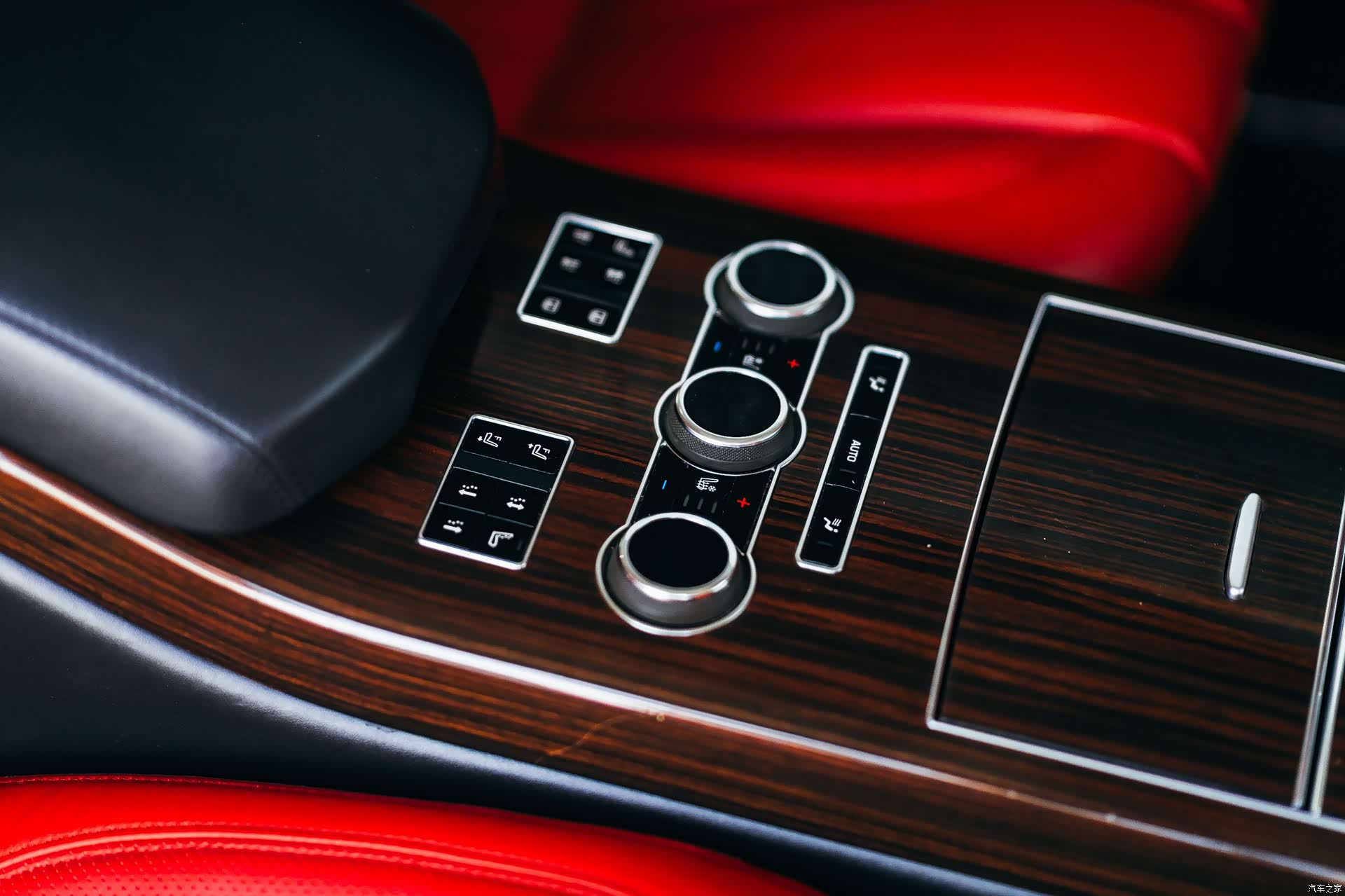 Land Rover Range Rover, 2015 26