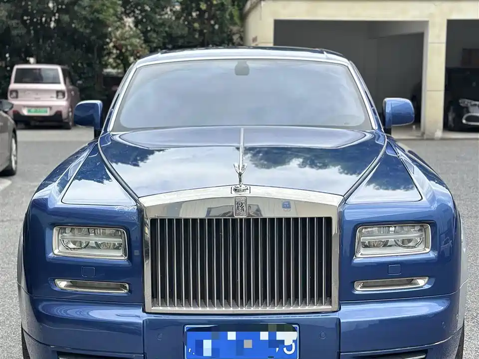 Rolls-Royce Phantom