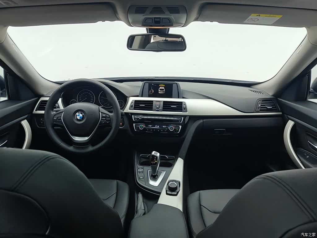 BMW 3 Series, 2017 18