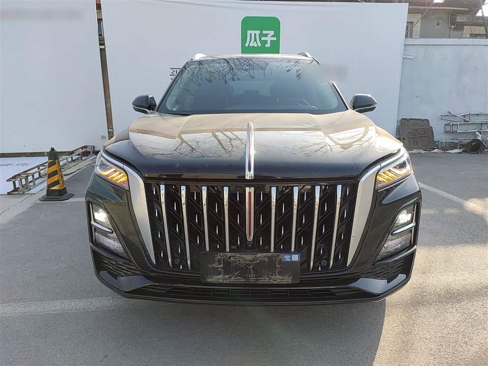 Hongqi HS5