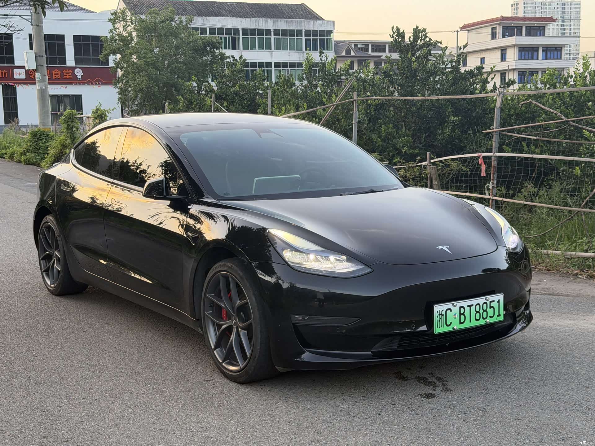 Tesla Model 3, 2022 3