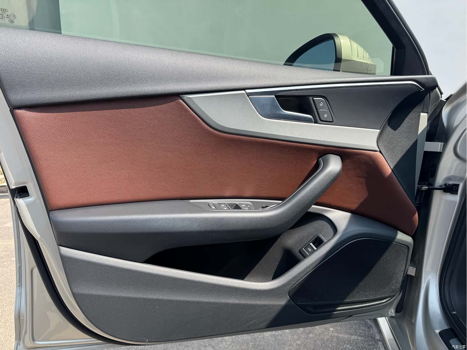 Audi A4L, 2018 11