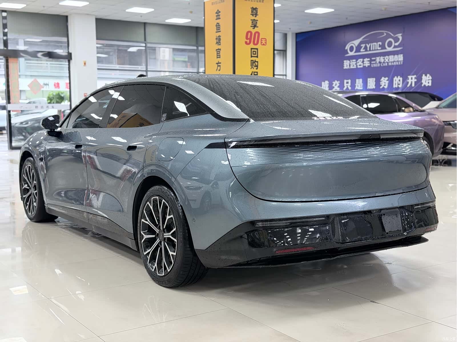 Zeekr 007, 2024 6