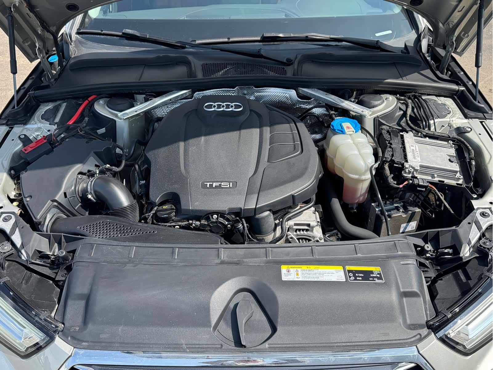 Audi A4L, 2018 15