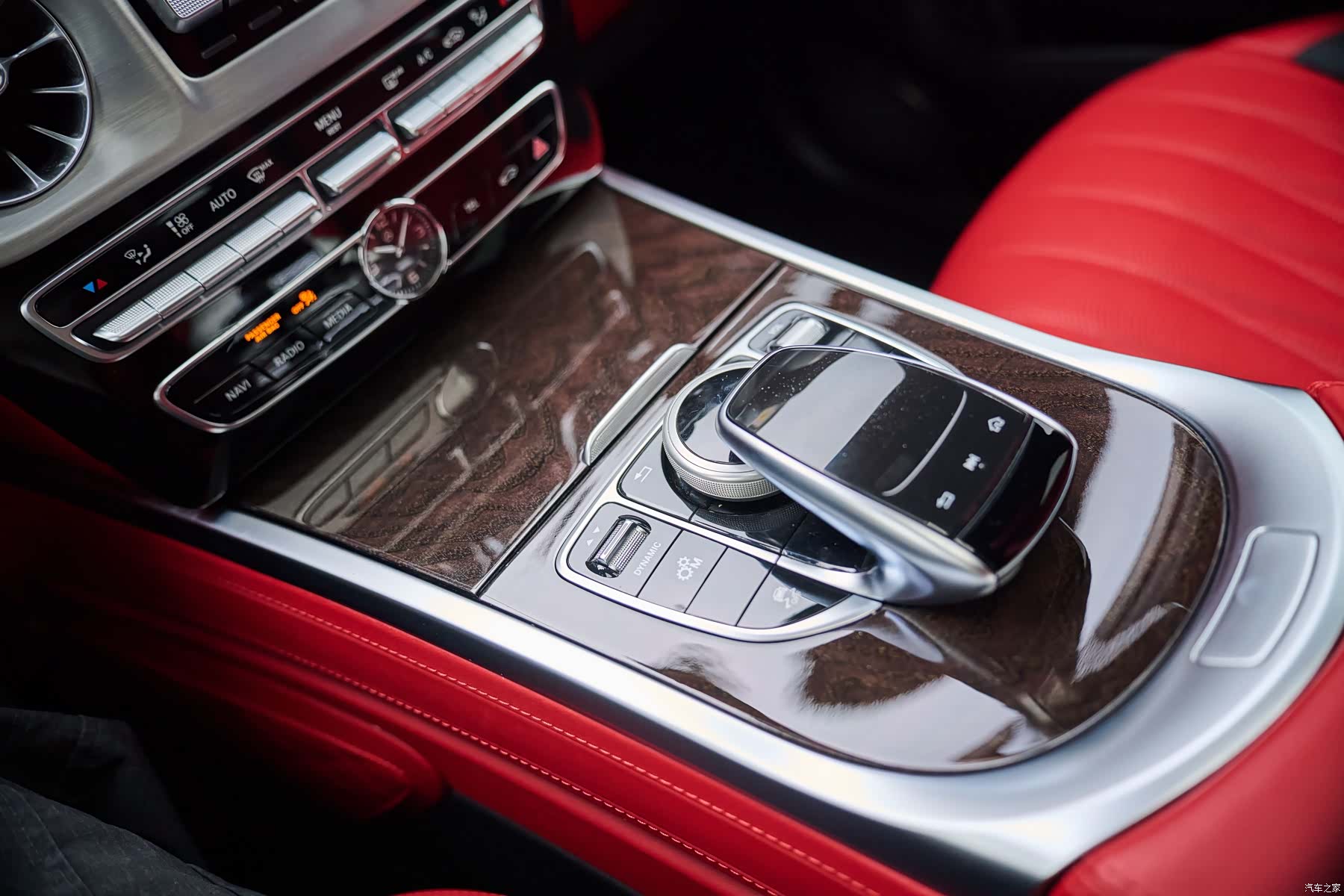 Mercedes-Benz G-Class, 2019 13