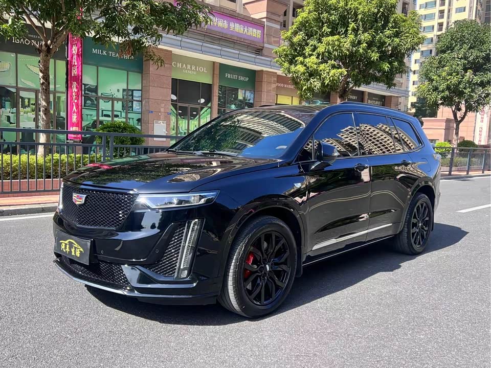 Cadillac XT6