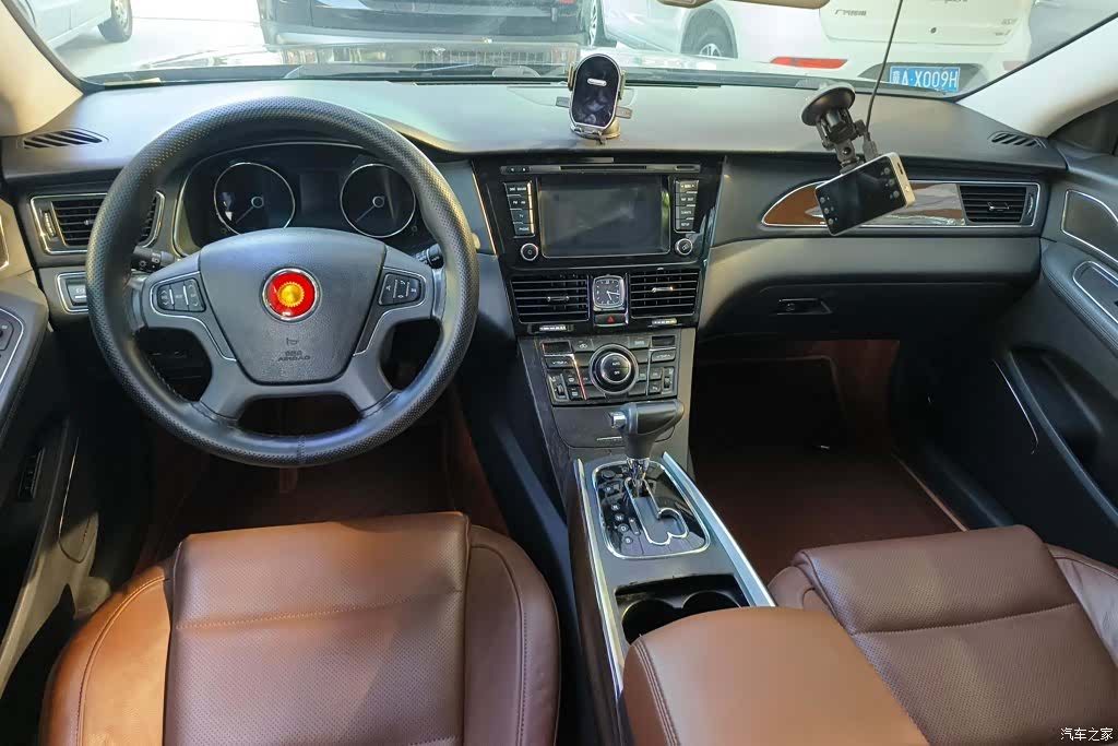 Hongqi H7, 2017 12