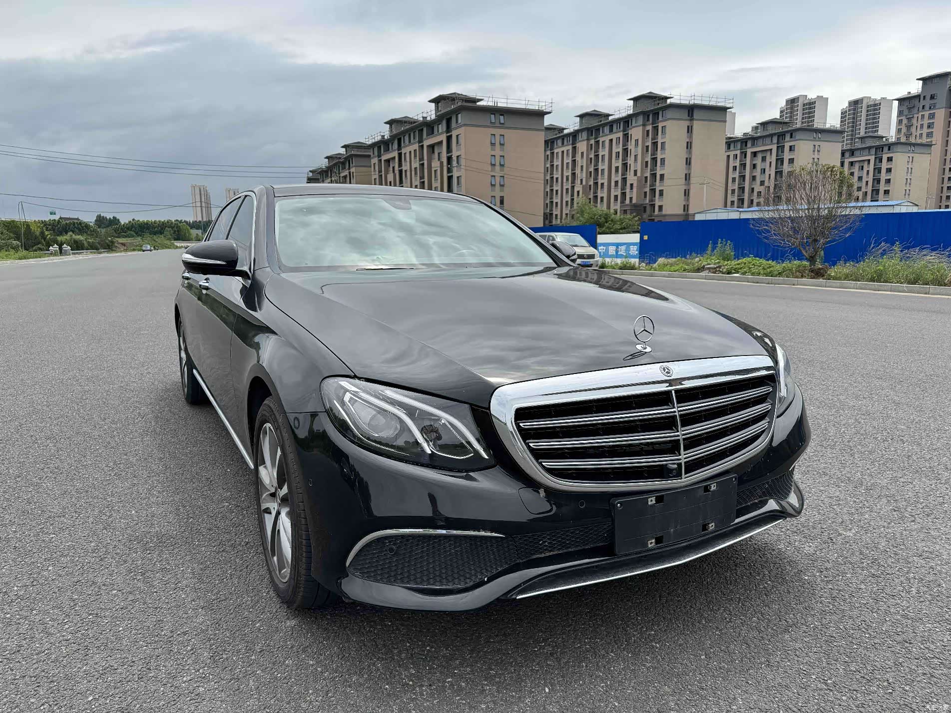 Mercedes-Benz E-Class, 2019 3